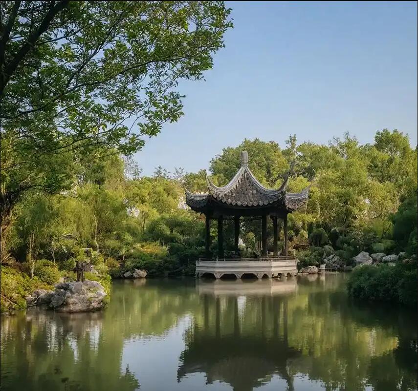 云南雪青餐饮有限公司